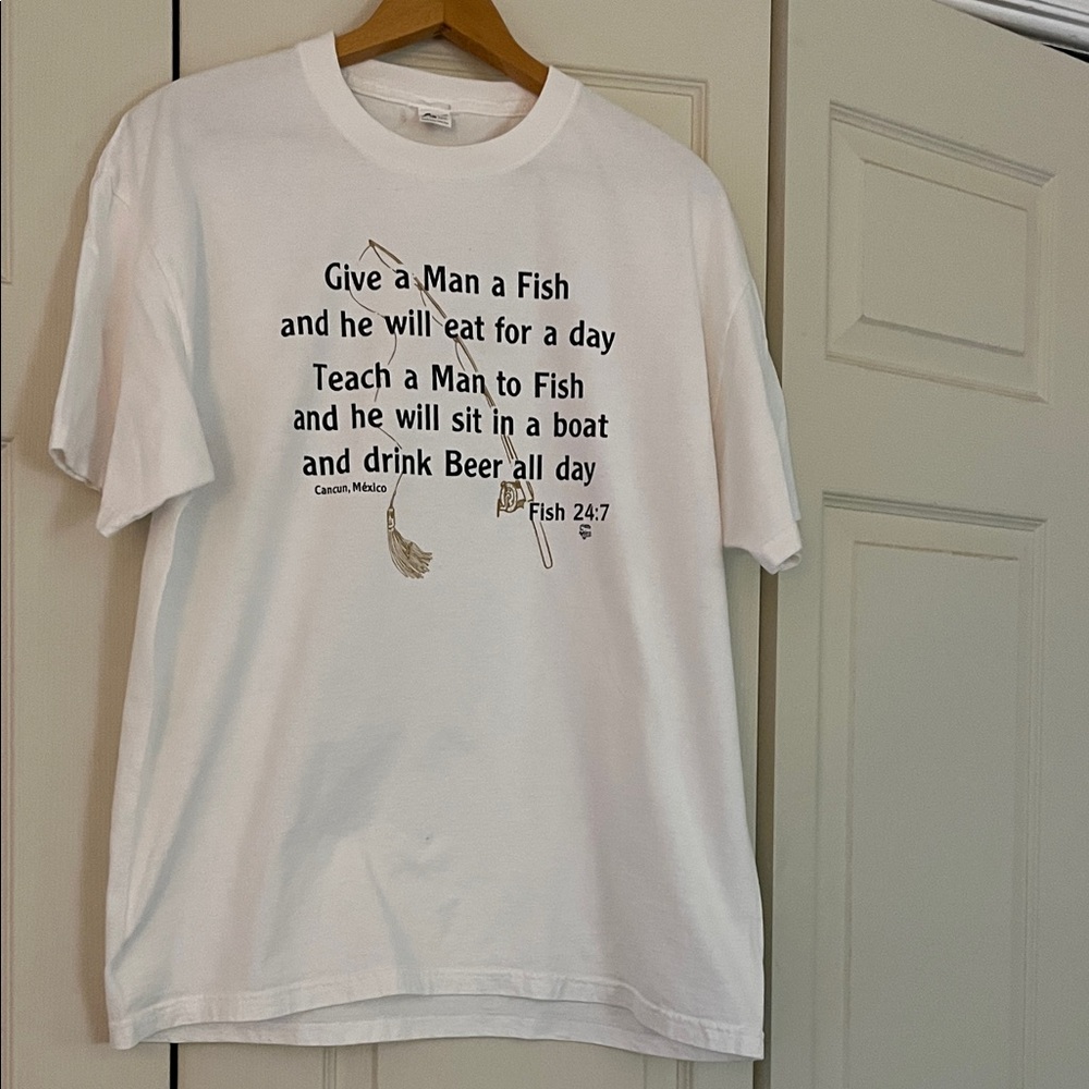 Fishing Humor Tee By Miro Cancun Mexico - Picture 2 of 5